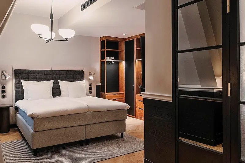 Superior Plus Room