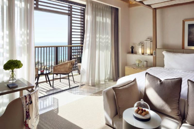 Ocean Premier Room