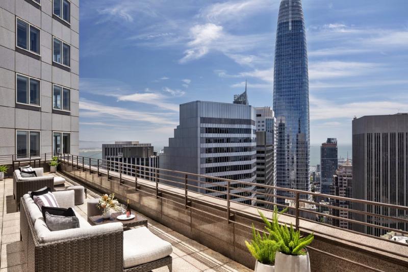 Skyline Terrace Signature Suite