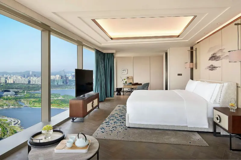 Premier Bay View Studio