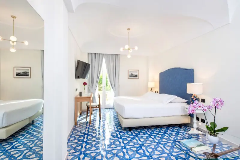 Junior Garden View Suite