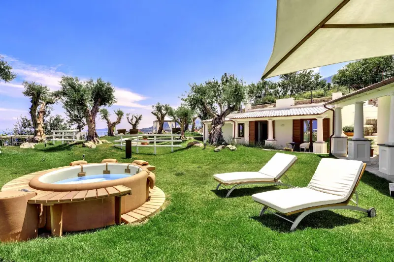 Olea Sea View Suite