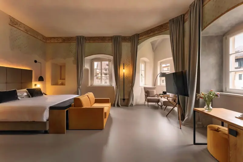 Prestige Suite