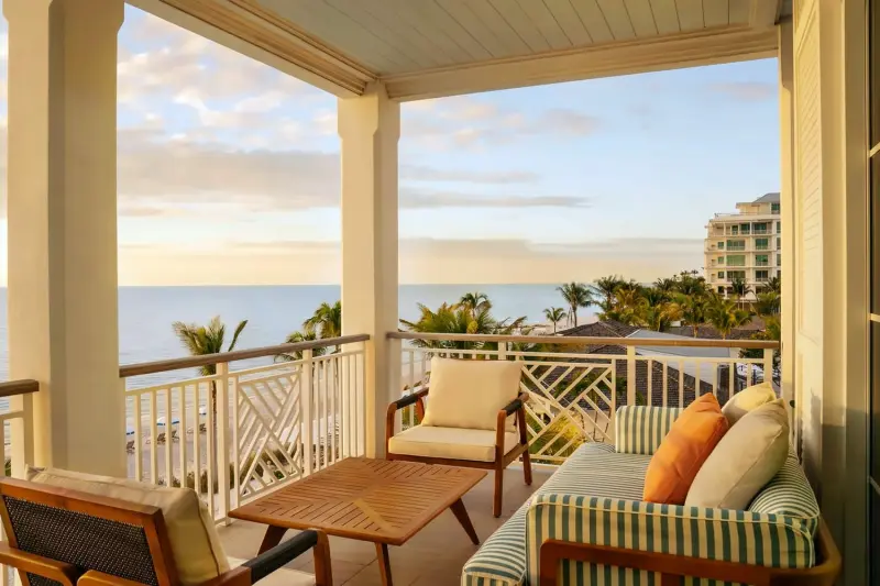 Corner Ocean Front Suite