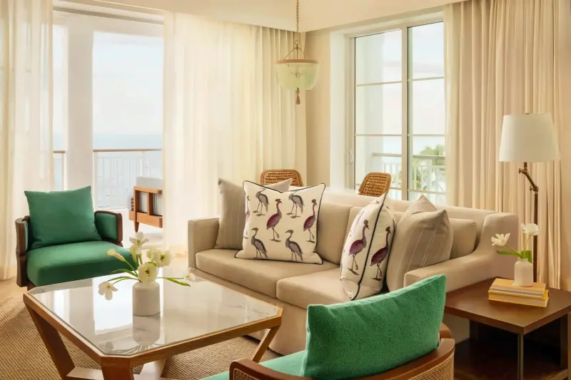 Corner Ocean Front Suite
