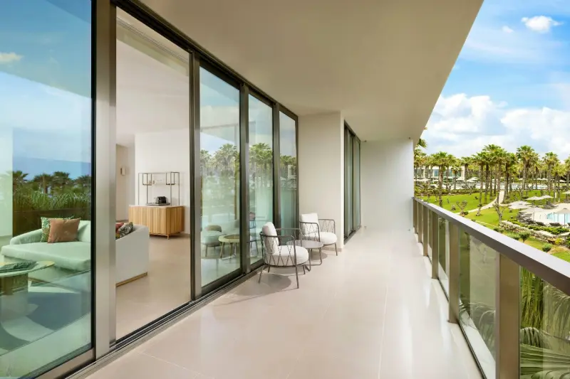 Junior Sea View Suite