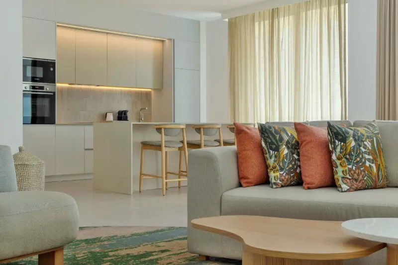 2 Bedroom Sea View Suite 