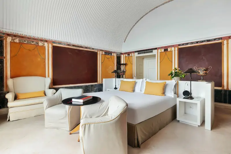 Pompeiana Suite