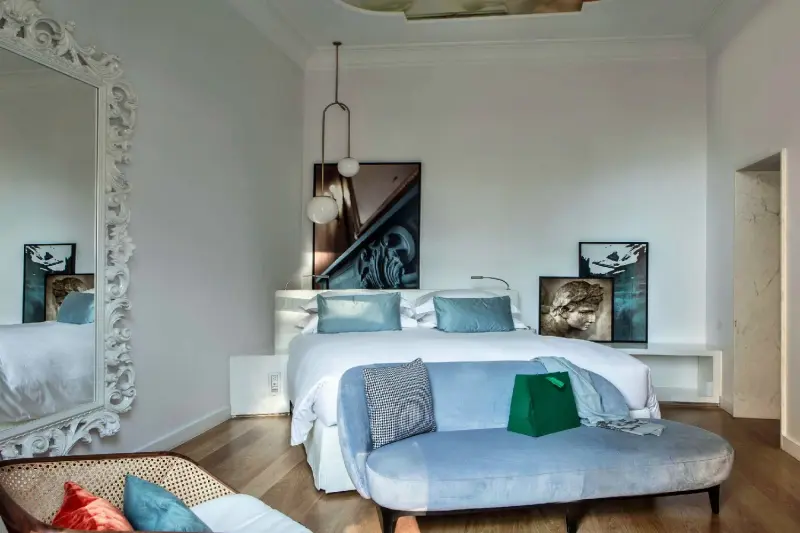 Premium Luxury Room