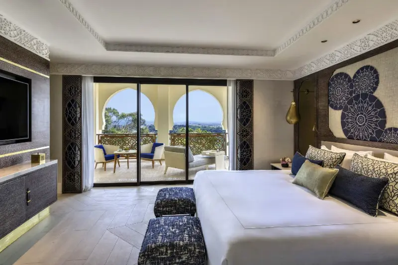 Junior Panoramic View Suite