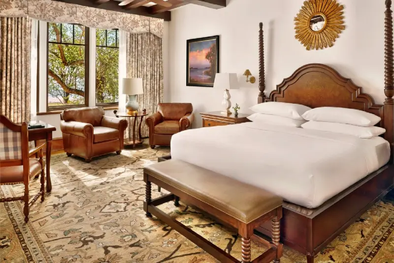 Lodge Hudson Presidential Ocean View Suite