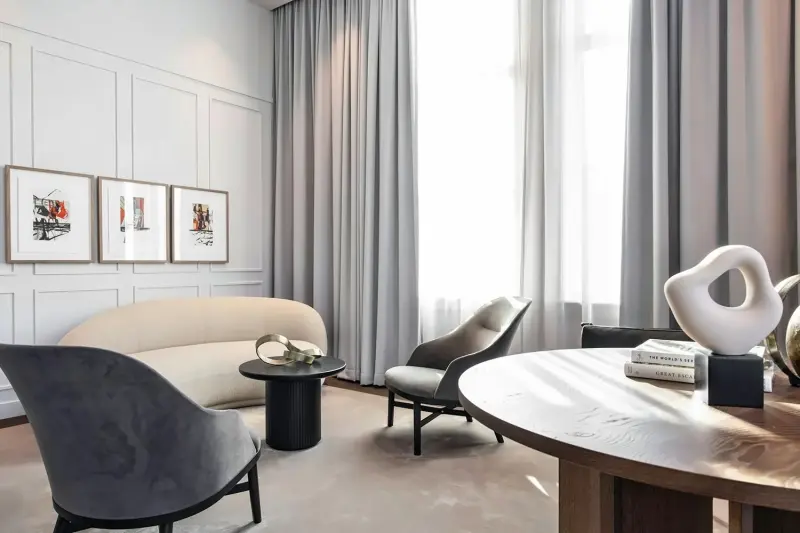 Pillows Grand Canal View Suite