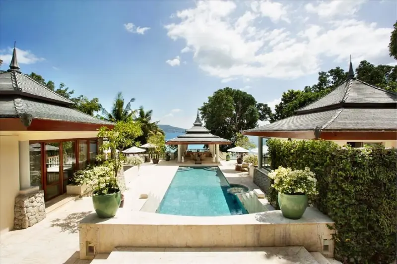 3 Bedroom Oceanfront Residence No 12 