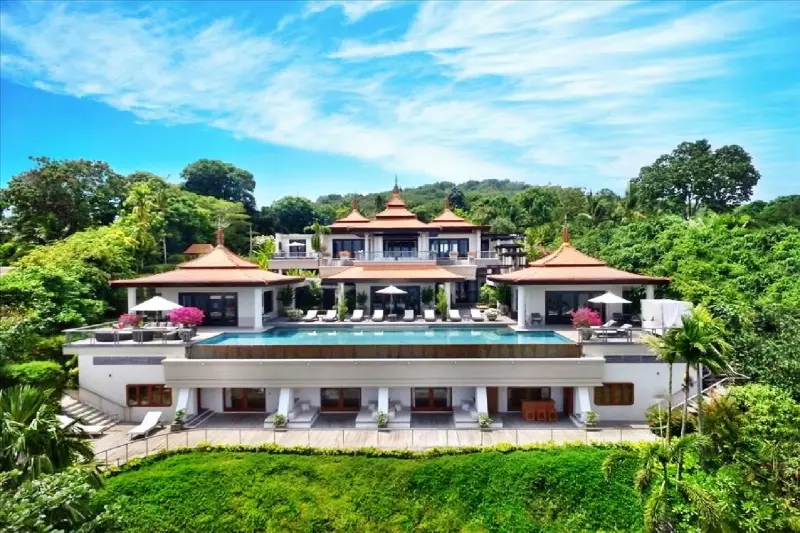6 Bedroom Oceanfront Residence No 29 