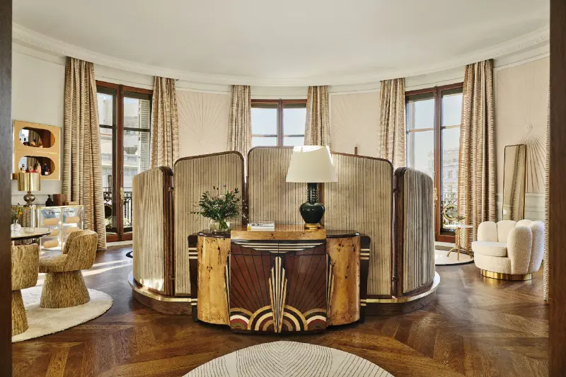 Circular Suite