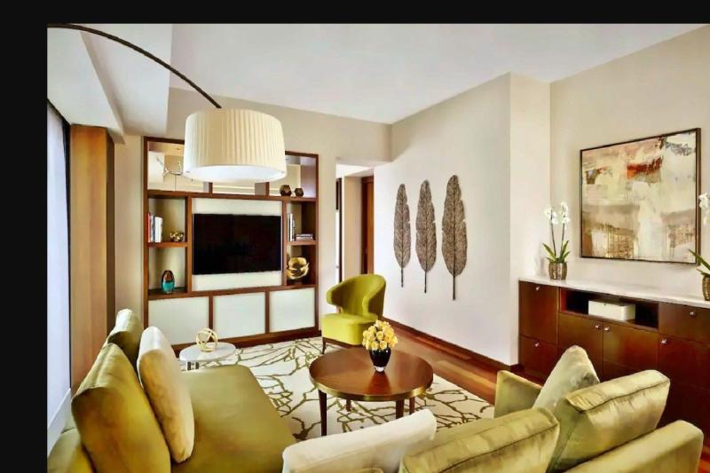 Ambassador Suite