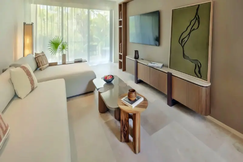Beach Area Suite