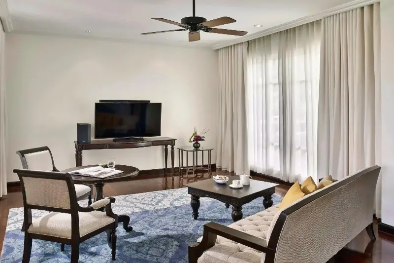 Junior Club Suite