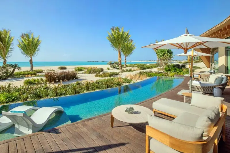 3 Bedroom Astor Sunset View Beachfront Villa