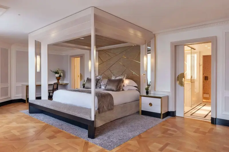 Triomphe Suite