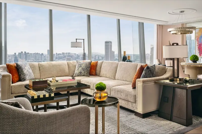 Paiza Grand Suite 