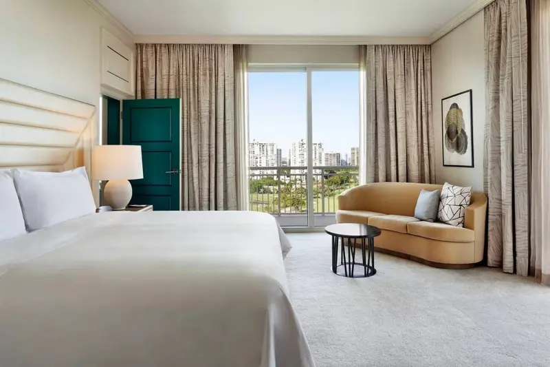 Executive Orchid Suite