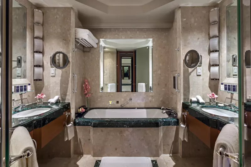 Grand Deluxe Room