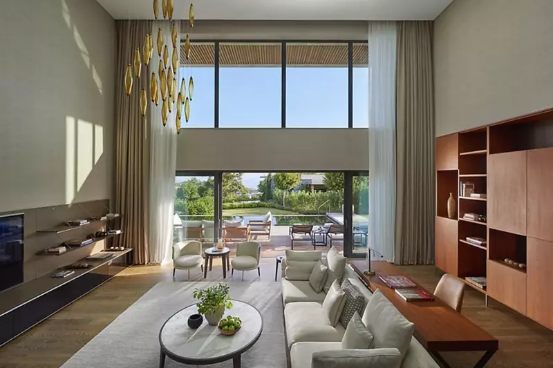 4 Bedroom Duplex Apartment