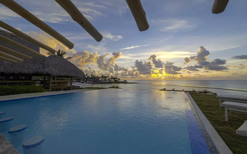 2 Bedroom Oceanfront Pool Bungalow