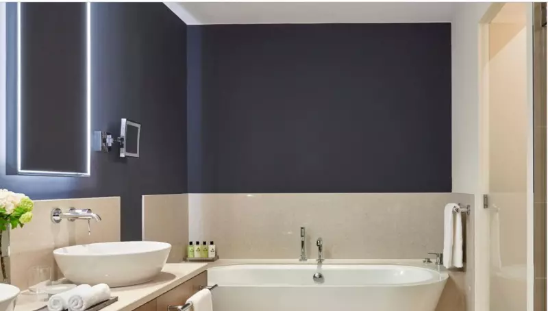1 Bedroom Suite