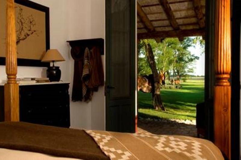 2 Bedroom Colonial Suite