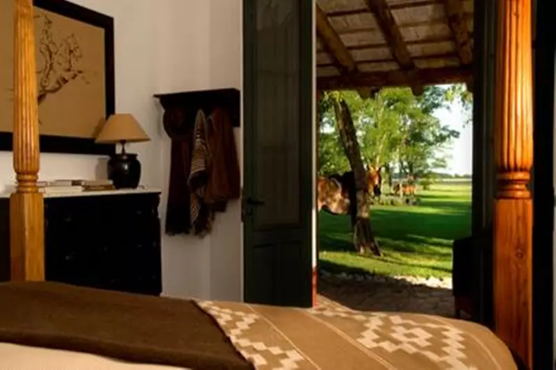 2 Bedroom Colonial Suite