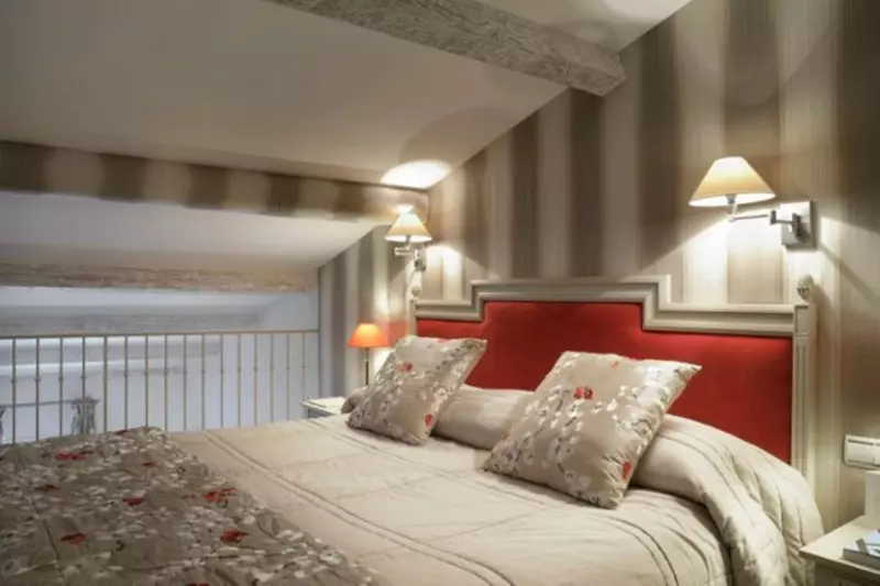 Duplex Room