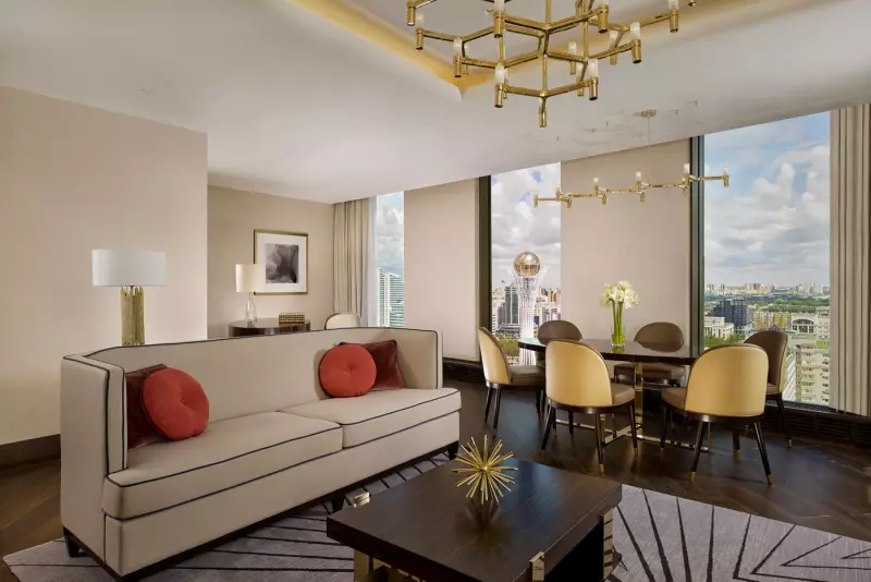 Executive Club Suite 