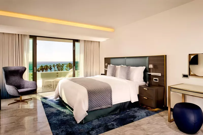 Lifestyle Sea View Pool Suite