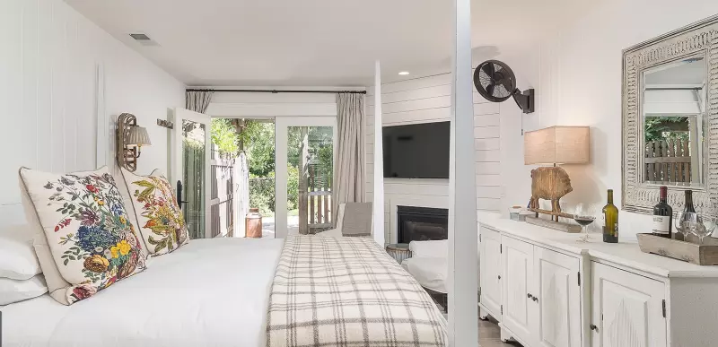 Cottage Room