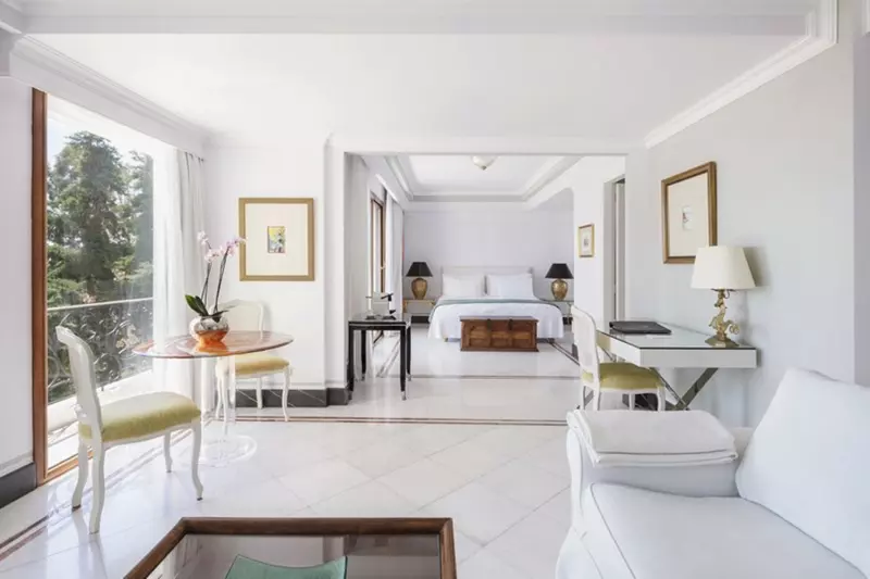 Danai Suite 