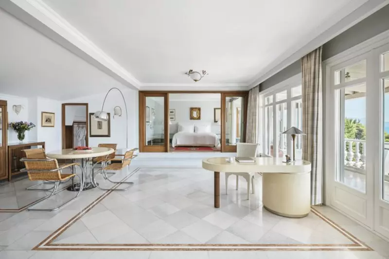 Mediterranean Suite 