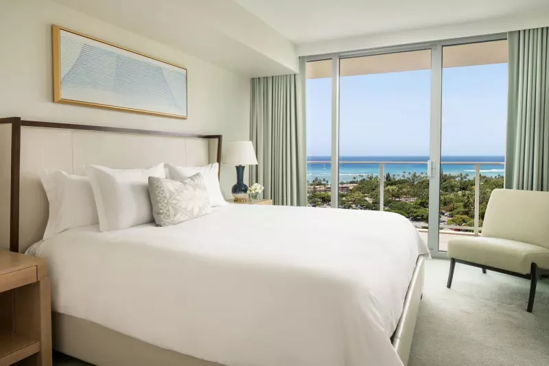 2 Bedroom Deluxe Ocean View Suite 