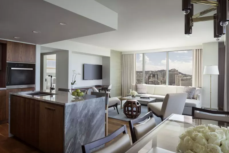 3 Bedroom Grand Ocean View Suite 