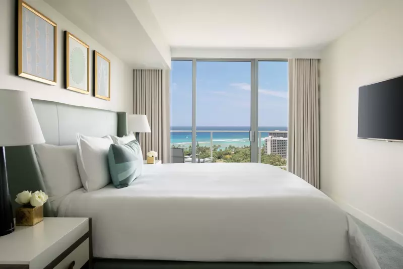 2 Bedroom Grand Ocean View Suite 