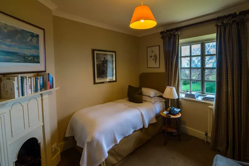 Small Cottage Room