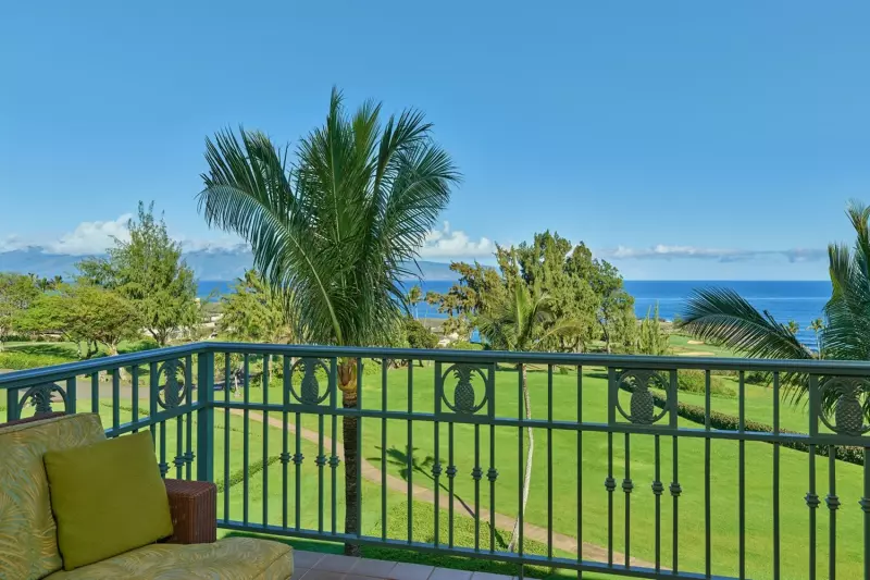 Ocean Front Club Suite