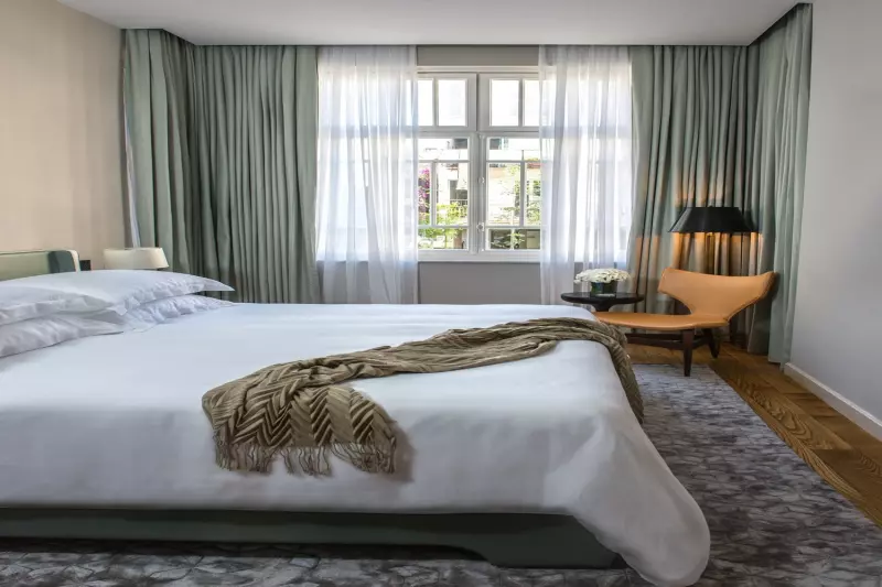 King Albert Suite 