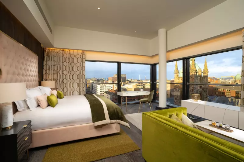 Penthouse Suite