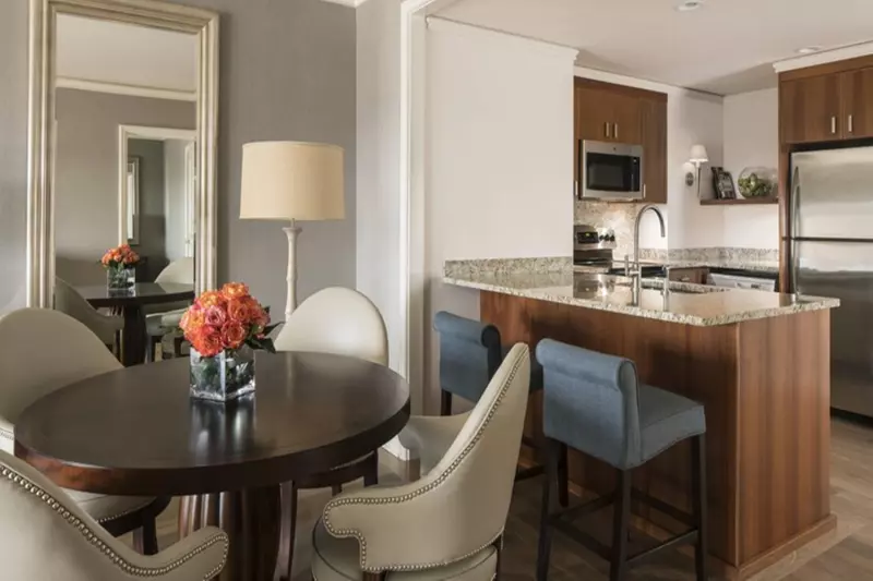 1 Bedroom Apartment