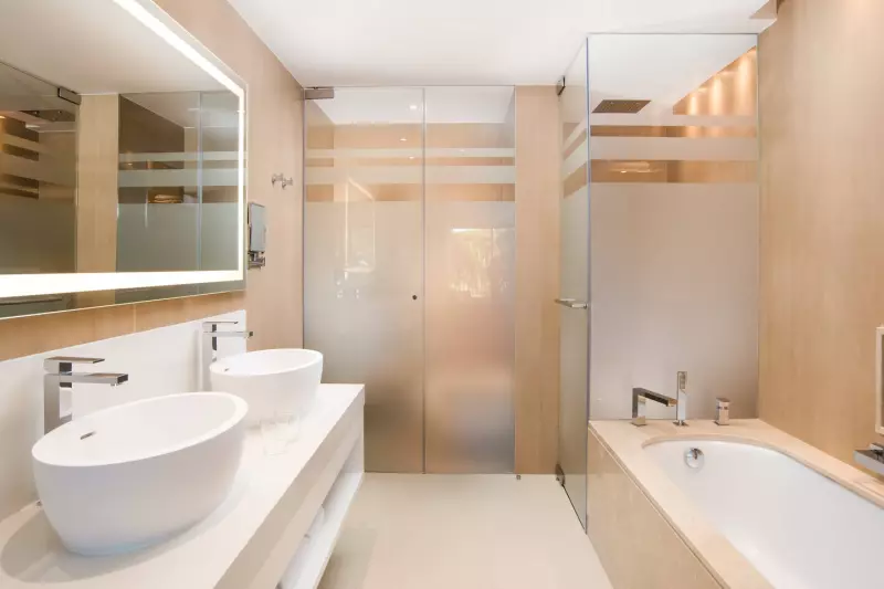 Junior Ocean Pool View Suite