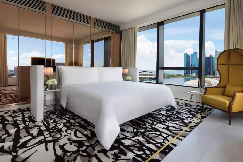 Premier Marina Bay Club Suite