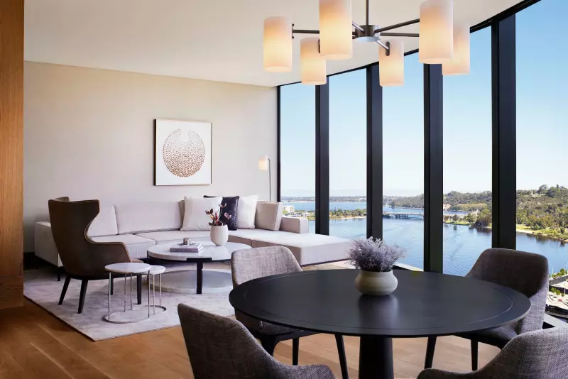 Elizabeth Quay Club Suite