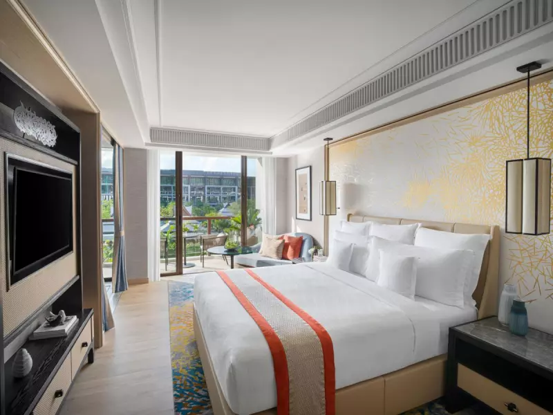 Classic Pool View Room